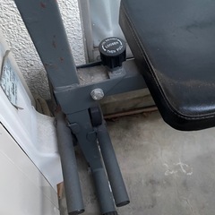 筋トレ用ベンチの画像