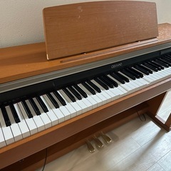 CASIOの電子ピアノ差し上げます