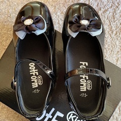 女の子　フォーマルシューズ