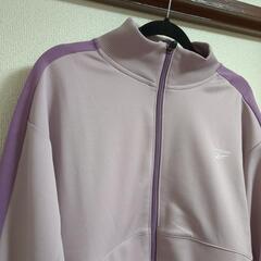 新品　Reebokジャージ上着の画像