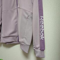 新品　Reebokジャージ上着の画像