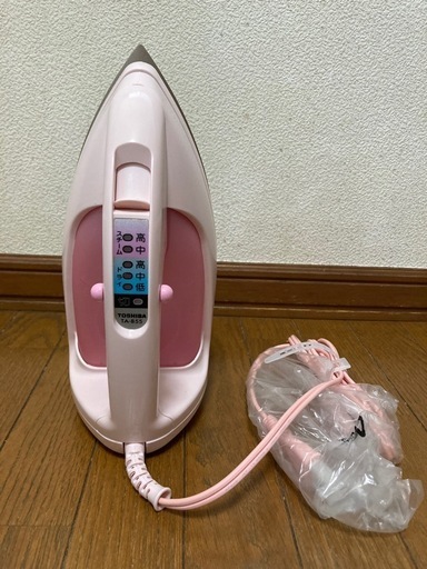 東芝スチームアイロン　新品未使用(説明に追記あり)