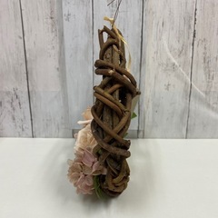 フラワーリース　バラの花　プリザーブドフラワー&アーティフィシャルフラワーの画像