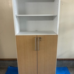 【バナナ苫小牧】キャビネット書庫 ホワイト 両開き5段収納 鍵付...