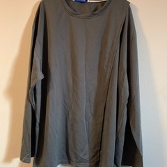 Studio Buruigeトップスの画像
