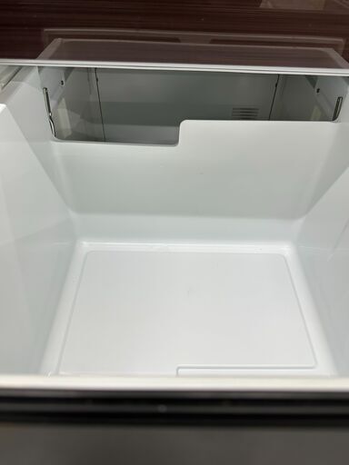 ジモティ来店特価!!　冷蔵庫　ハイセンス　HR-G2801BR　2018　　J-2501129