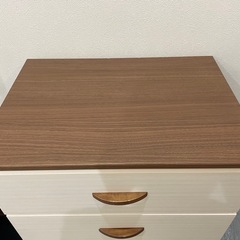 ローチェスト 4段の画像