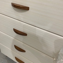 ローチェスト 4段の画像