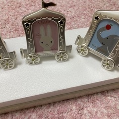 ４連フォトフレームの画像