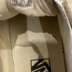 ⭕️美品  VANS 26.5オールドスクール　US企画  出品致します。 値下げ交渉可能。お気軽にお申し付け下さい。買い手が見つからない場合には今月末に削除致します。 ⭕️の画像