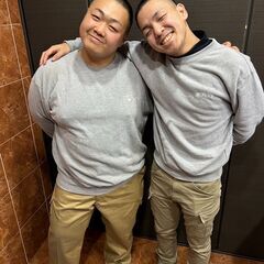 【小型ドライバー/大型ドライバー募集】月収45万以上可！/免許取得費用全額会社負担(条件有)/賞与2回-株式会社プレシスの画像