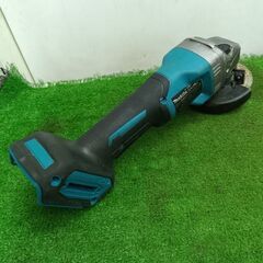 マキタ GA009G 充電式ディスクグラインダー【野田愛宕店】【店頭取引限定】【中古】管理番号：ITHVDNQ94UPEの画像