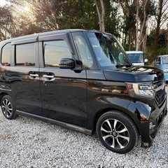 令和1年車　ホンダNBOXカスタム66,950kmの画像