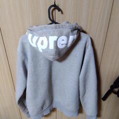 パーカー上下の画像