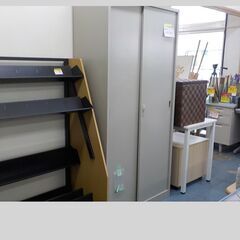 ID：573086　書庫２面スライド　　鍵付きの画像