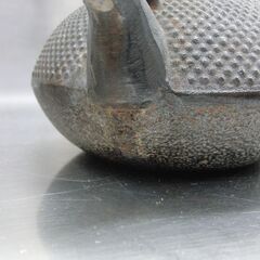 レトロ 鉄器 茶こし付き 急須 小振り 十和田湖 茶道具 和モダン 和風インテリア 札幌 手稲の画像