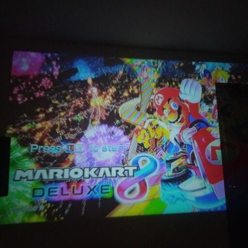 ★動作確認品★DBPOWER★ホームシアター★小型プロジェクター★1500ルーメン★MAX176インチ★付属品全てあり★映画館★大迫力★