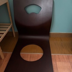 木製　座椅子　座布団付き　の画像