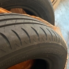 タイヤのみ4本　185/65 R15 ほぼ新品の画像