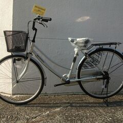 ☆新品・未使用　婦人用自転車　ママチャリ　26インチ　シルバー　サイクルギャリラリー周南の画像