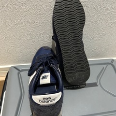 ニューバランス　24センチ　cw620nvyの画像