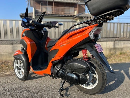 ⭐️自賠責令和8年4月.トリシティ125カスタム仕様❗️走行少^_^⭐️プラグなど新品交換で快調⭐️125ccピンクナンバー原付二種スクーター⭐️