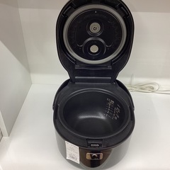 【取りに来られる方限定!!】Tiger 土鍋IH炊飯ジャー 2016年製の画像