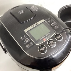 【取りに来られる方限定!!】Tiger 土鍋IH炊飯ジャー 2016年製の画像