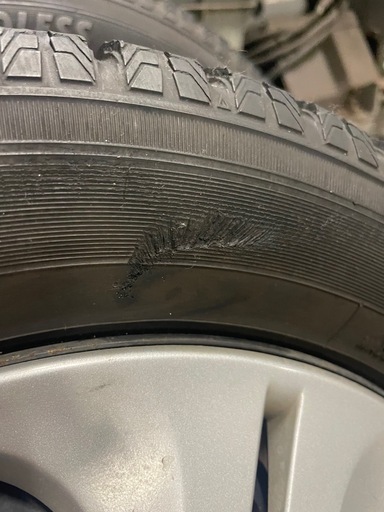 ホンダ ライフ スタッドレスタイヤ 4本