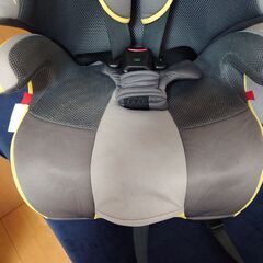 COMBI コンビ ジョイトリップ エアスルー GZ クールグレー CY-GSA 1～11才 背もたれ取外し可能 クリーニング済み 色褪せあり 文字ワレありの画像