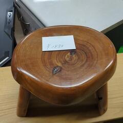 😺天然木　イスの画像