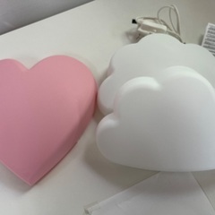 IKEA壁掛け照明　ハート500円　雲☁️売れました。