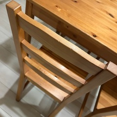 IKEA ヨックモック ダイニングテーブル5点セットの画像