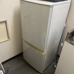 冷蔵庫　SHARP 2008年製