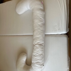 meiz 抱き枕、授乳クッションの画像