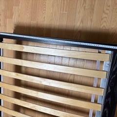 IKEA ベッドフレームの画像