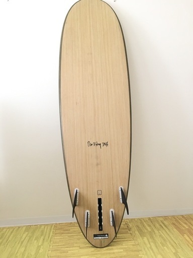 サーフボード　three weather happyturn 6.6ft 46L フィン・リーシュ付き