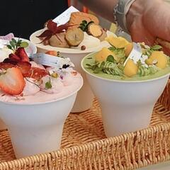 使い捨てデザートカップ ドーム蓋付き50個の画像
