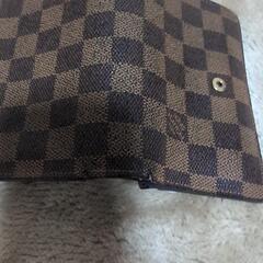 ルイヴィトンダミエお財布の画像