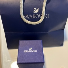 スワロフスキー指輪の画像