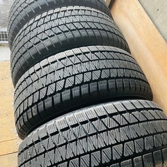 285/50/20冬DM-V3の画像