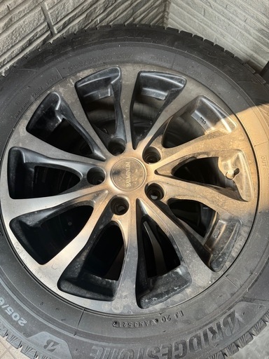 BRIDGESTONEブリジストンスタッドレスタイヤ 205/60R16 4本セット