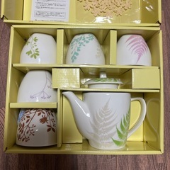 ポット茶器の画像