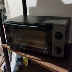 中古品　冷蔵庫電子レンジ洗濯機炊飯器オーブンと棚の画像