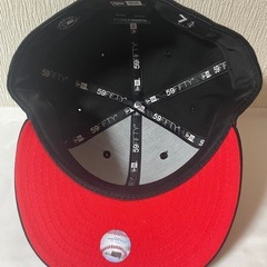 【決まりました(⁎ᴗ͈ˬᴗ͈⁎)】【超美品】NEW ERAキャップ　ブラック　ニューエラ　帽子　ニューヨークヤンキースの画像