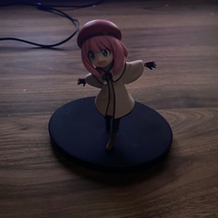 アーニャフィギュア