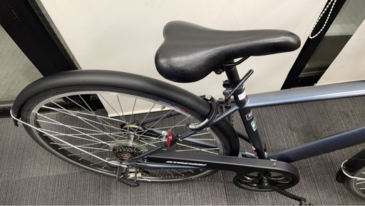 ☆極美品使用少ない27型 クロスバイク ストリングス2 ダークネイビー