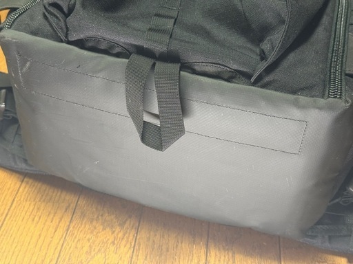 BURTON カメラバッグ