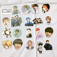 新品【51枚】BTS ステッカー シール フレークシール 防弾少年団 RMの画像