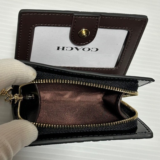 新品　コーチ　COACH　折り財布　黒　型押し　総柄　シグネチャー　レザー　凹凸　二つ折り財布